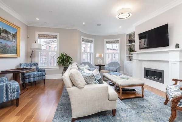 $3,665,000 | 196 West Brookline Street, Unit 2, Boston, MA 02118