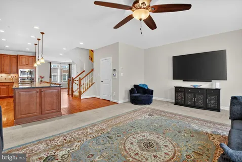 $785,000 | 505 Uptown Street, Gaithersburg, MD 20878