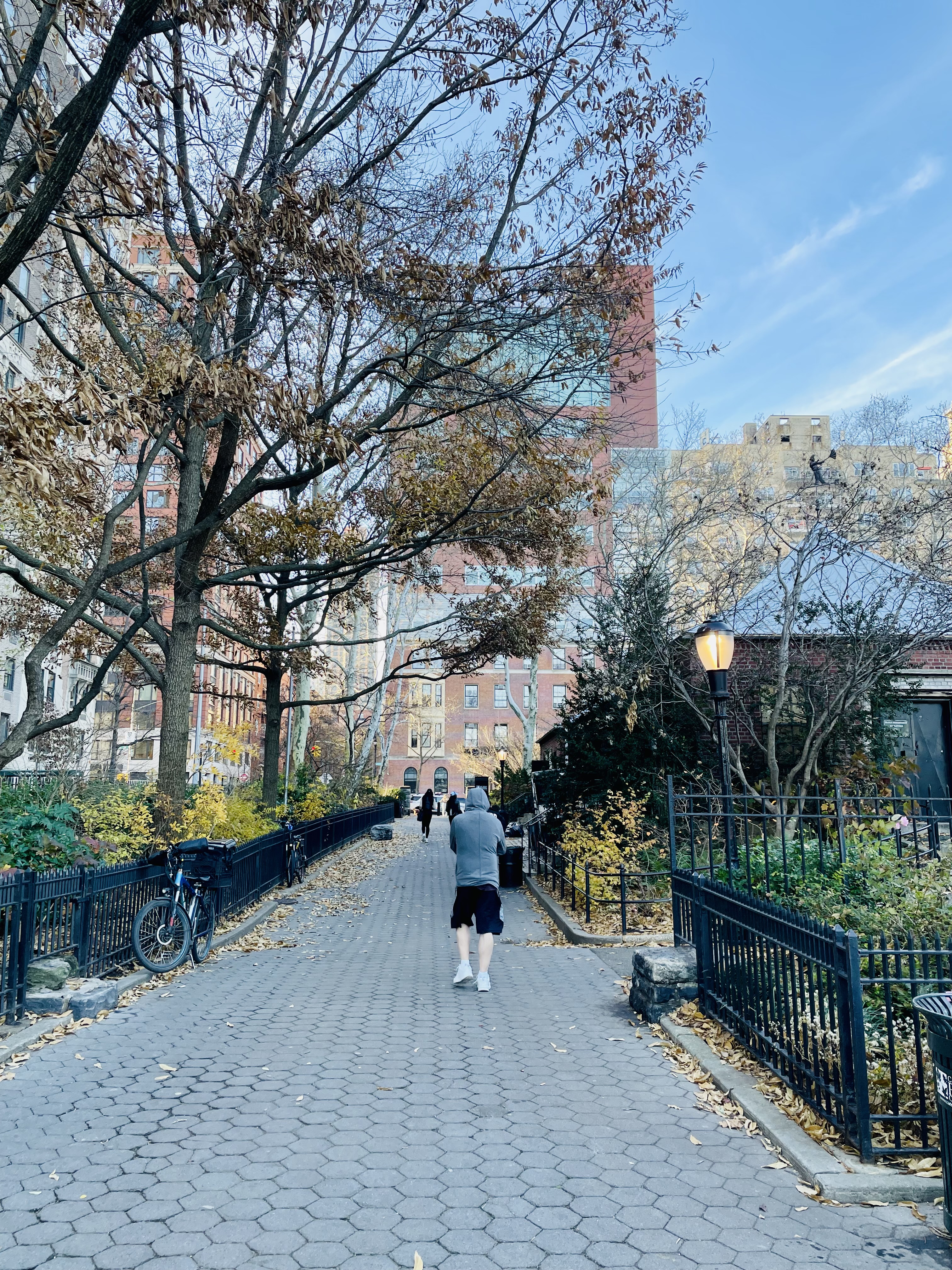 237 East 88th Street, Unit 104 Manhattan, NY 10128 - Photo 6 of 8