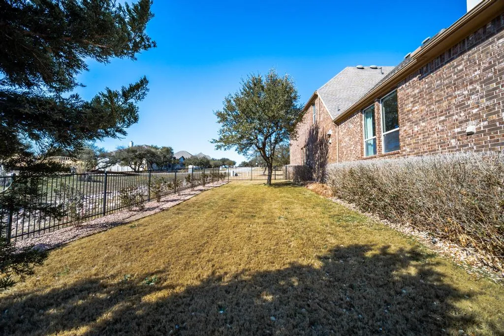 $1,695,000 | 17601 Stratus Cove, Austin, TX 78738