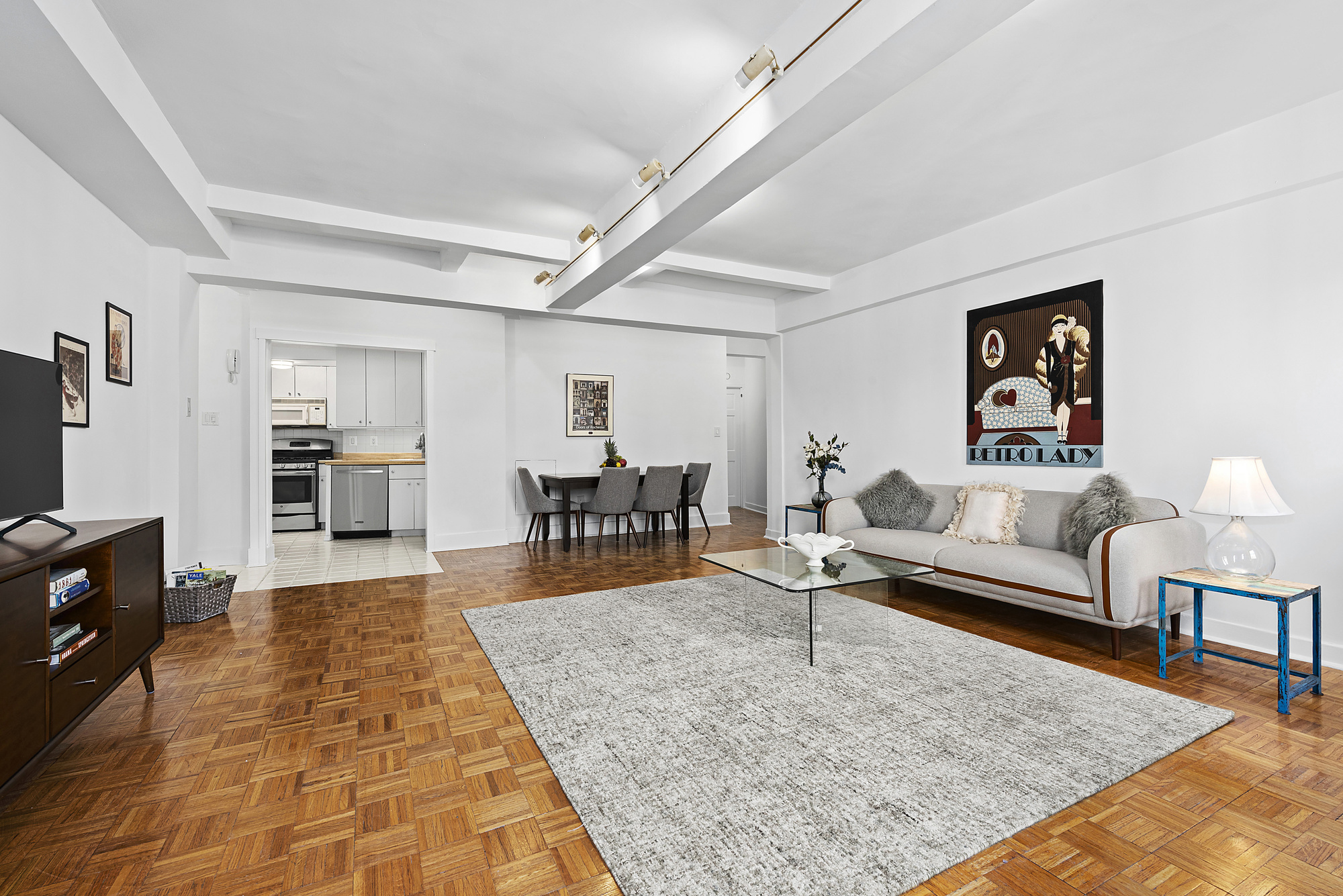 2166 Broadway, Unit 10B Manhattan, NY 10024 - Photo 2 of 12