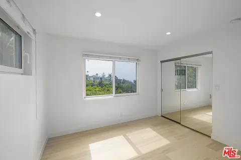 $1,695,000 | 2442 South Coast Highway, Unit 8, Laguna Beach, CA 92651