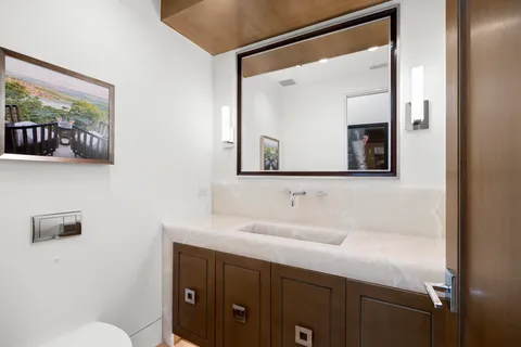 $11,495,000 | 621 Malabar Drive, Corona del Mar, CA 92625