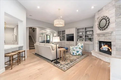 $1,495,000 | 3500 Wellspring Drive, Bee Cave, TX 78738
