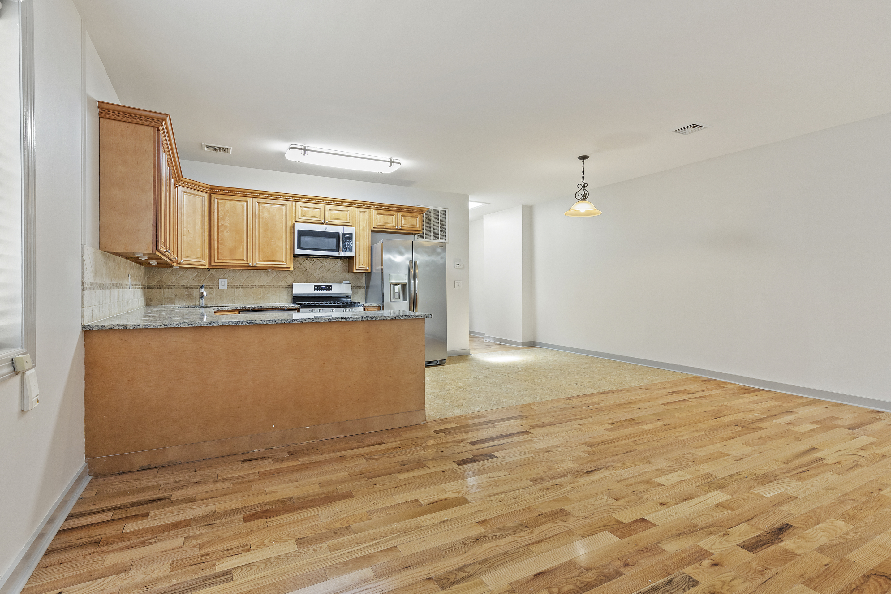 3416 Irwin Avenue, Unit 2 Bronx, NY 10463 - Photo 5 of 28