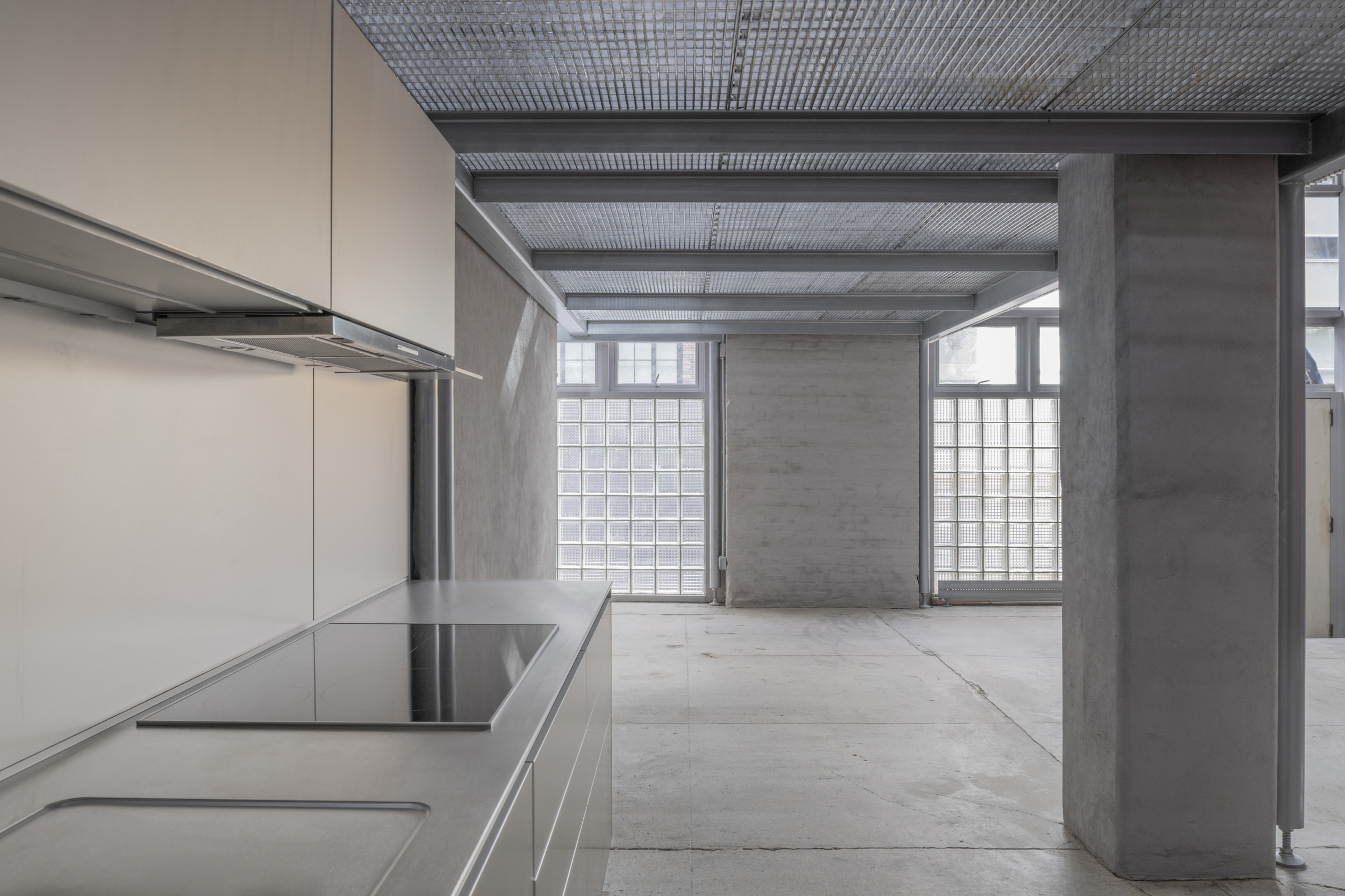 529 West 42nd Street, Unit 1A Manhattan, NY 10036 - Photo 5 of 16