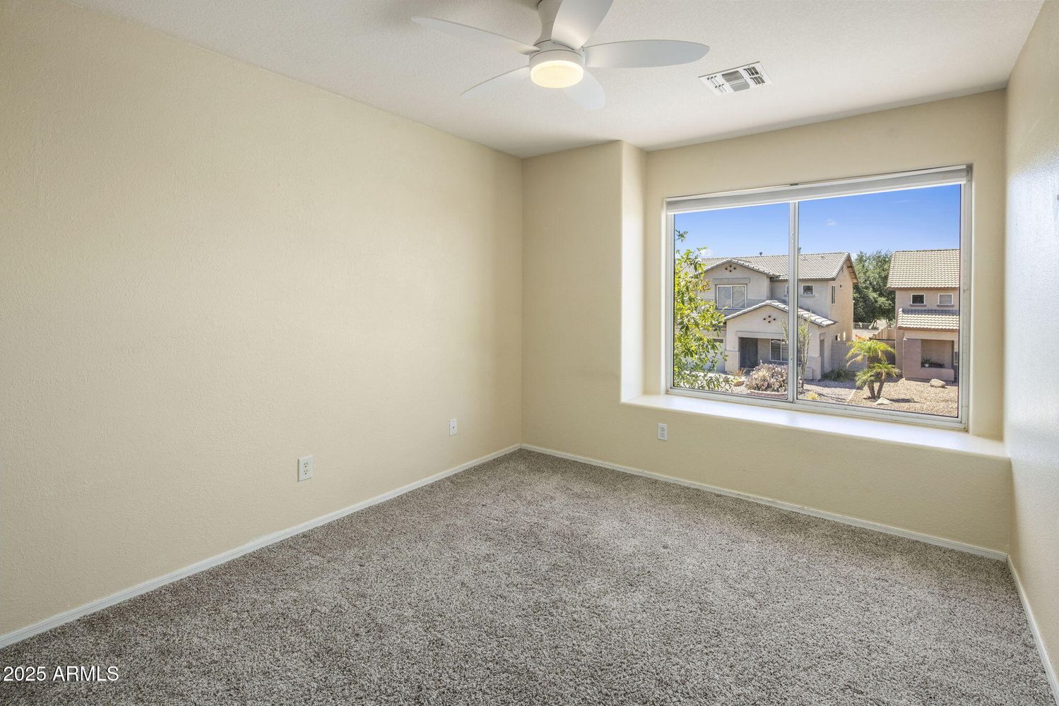 14274 West Weldon Avenue Goodyear, AZ 85395 - Photo 23 of 37