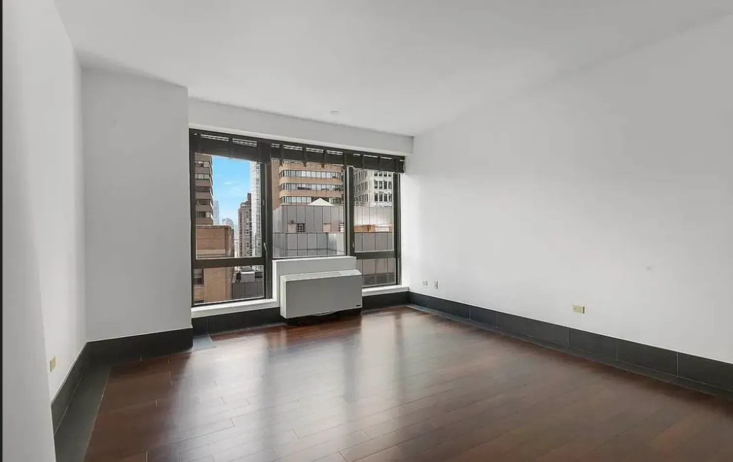 $3,995 | 40 Broad Street, Unit 25C | Financial District