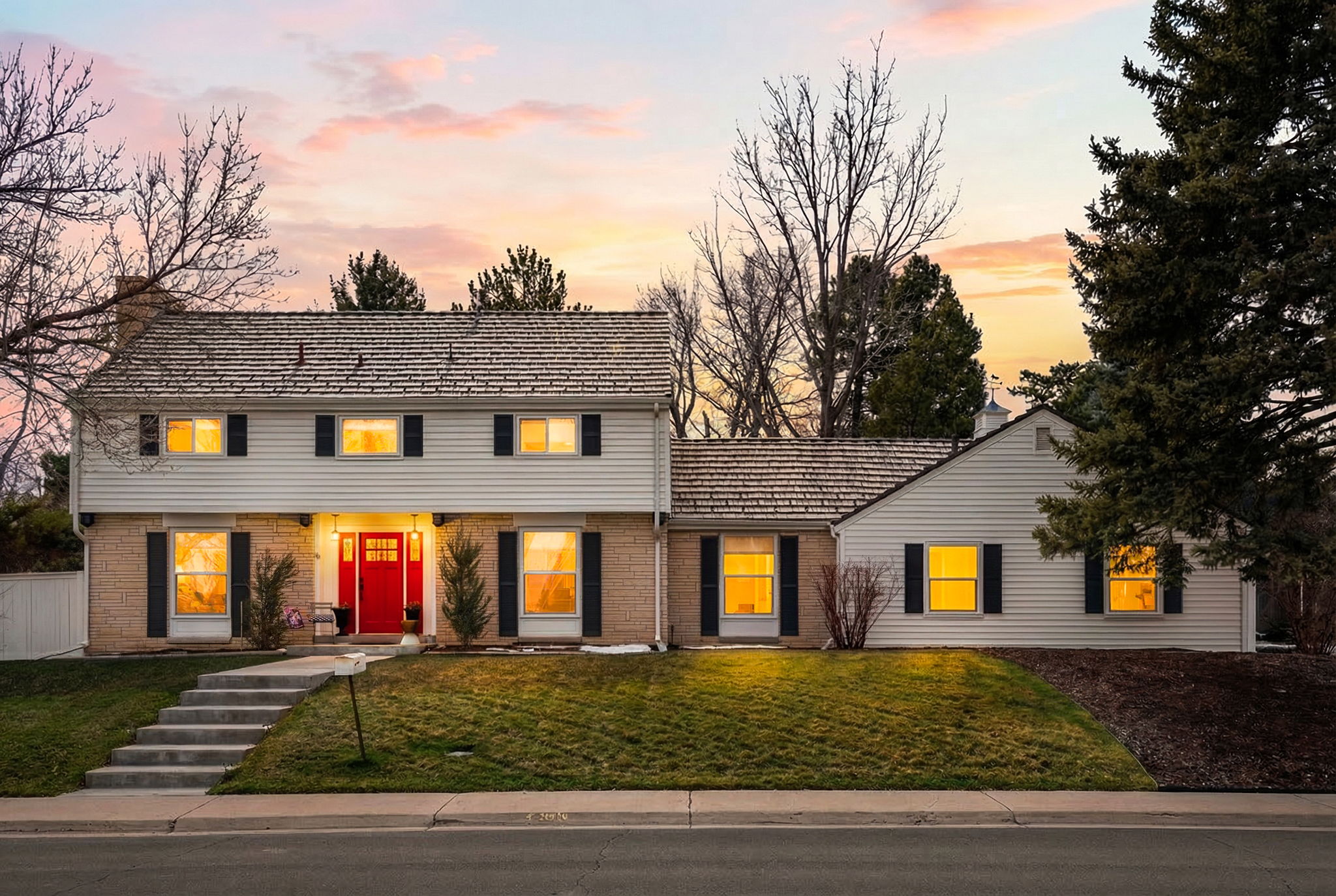 3565 South Oneida Way Denver, CO 80237 - Photo 1 of 23