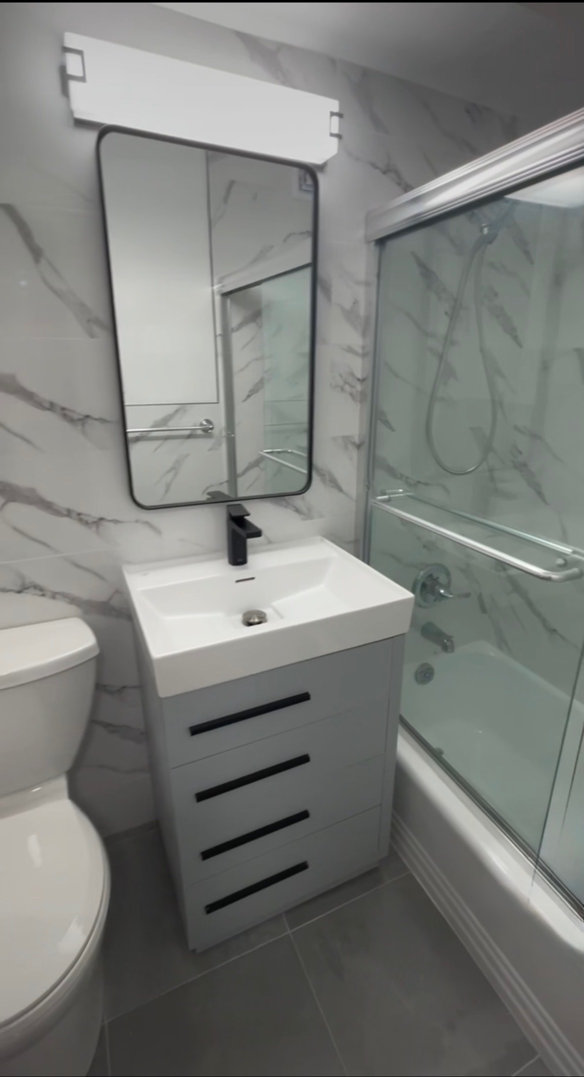 200 East 27th Street, Unit 2G Manhattan, NY 10016 - Photo 5 of 9