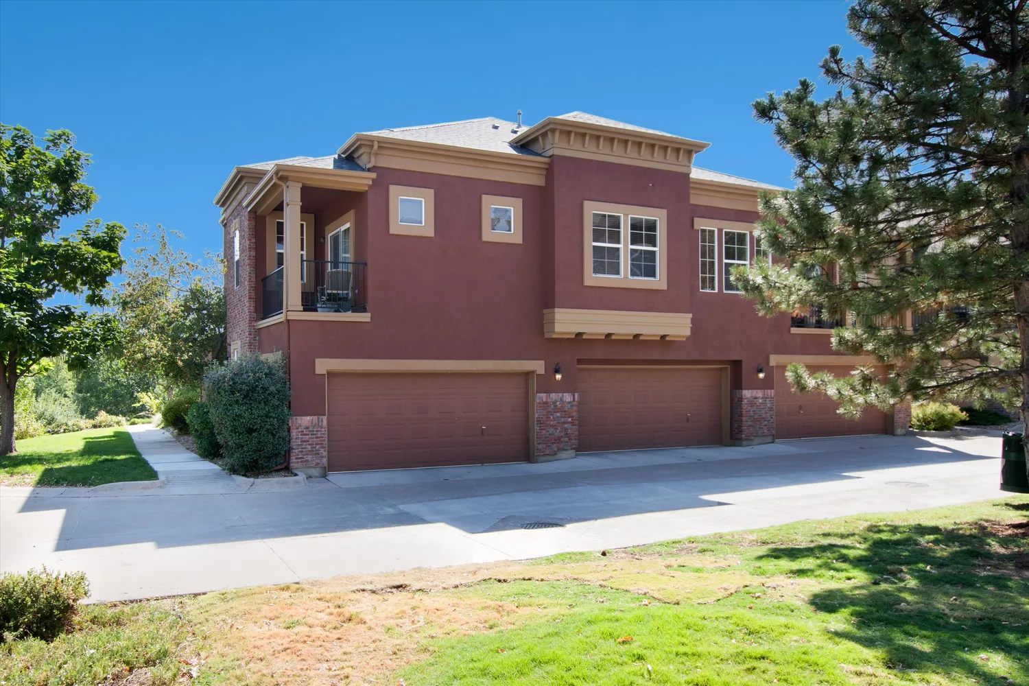 $565,000 | 601 West Burgundy Street, Unit B, Littleton, CO 80129