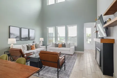 $475,000 | 12714 Bloomington Drive, Austin, TX 78652