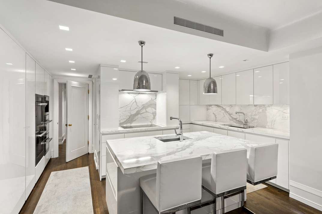 575 Park Avenue, Unit 105 Manhattan, NY 10065 - Photo 4 of 19