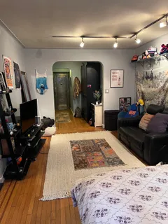 $460,000 | 166 West 22nd Street, Unit 1F | Chelsea