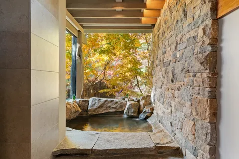 $14,995,000 | Stanwich Road, Greenwich, CT 06830