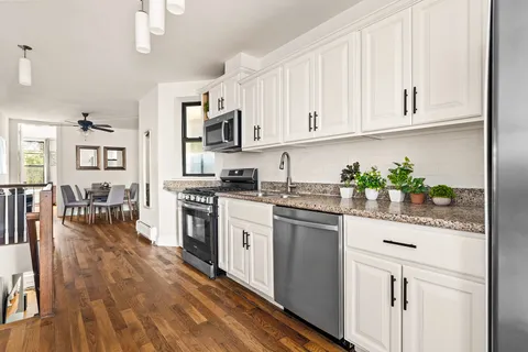 $765,000 | 784 Madison Street, Unit 3A | Bedford-Stuyvesant