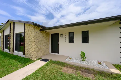 $899,000 | 18451 Southwest 90th Avenue, Cutler Bay, FL 33157