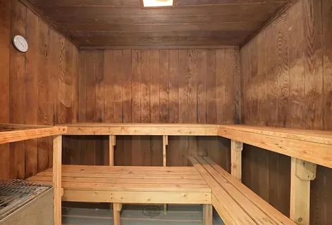 $1,075,000 | 455 East 86th Street, Unit 8C | Upper East Side