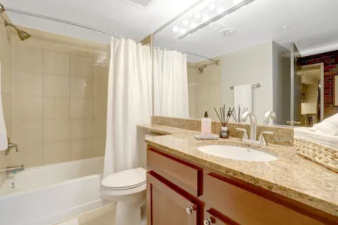 $439,900 | 2230 George C Marshall Drive, Unit 305, Falls Church, VA 22043