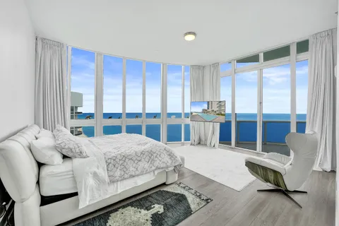 $3,149,000 | 15901 Collins Avenue, Unit 4301, Sunny Isles Beach, FL 33160