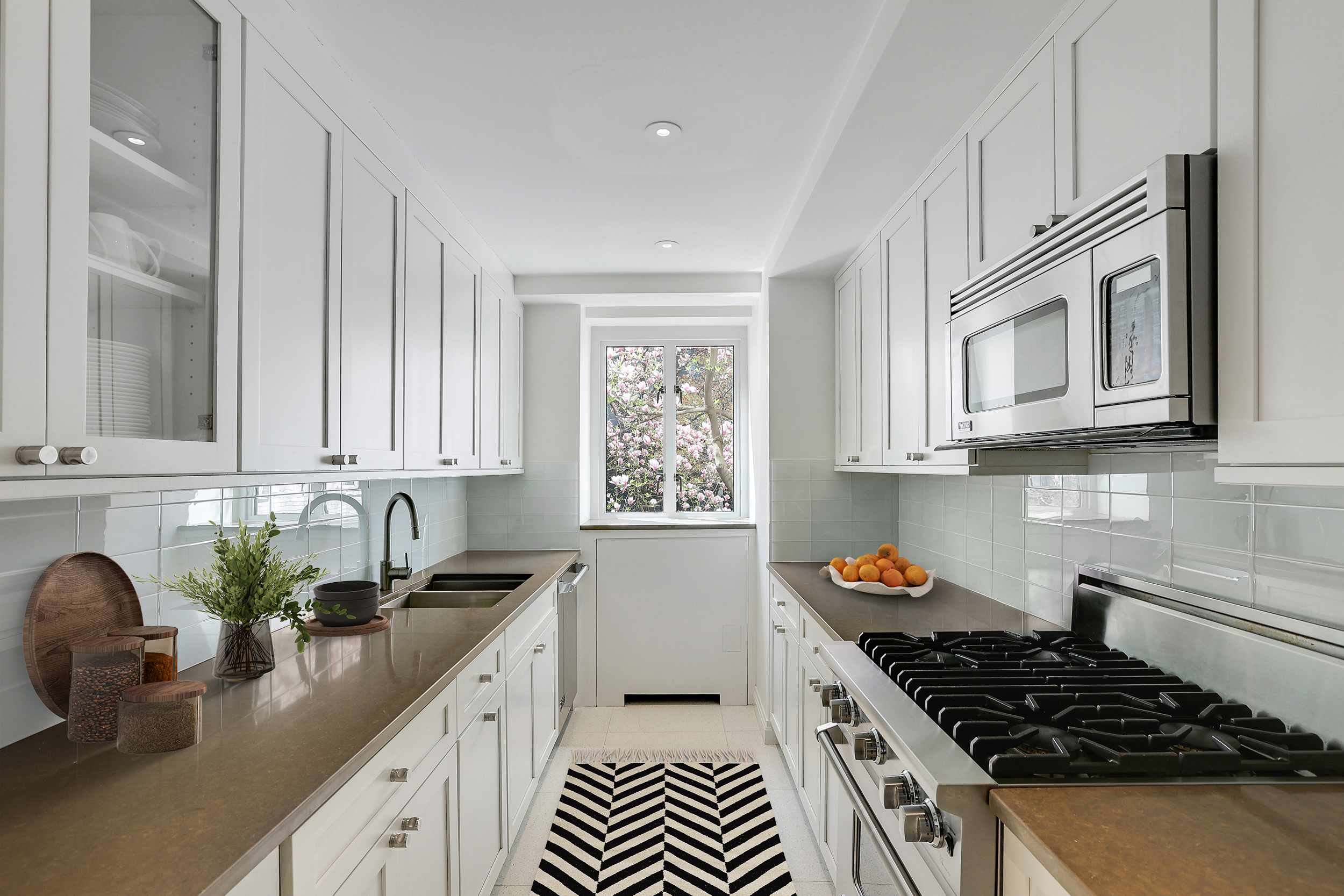 200 East 66th Street, Unit D201 Manhattan, NY 10065 - Photo 9 of 25