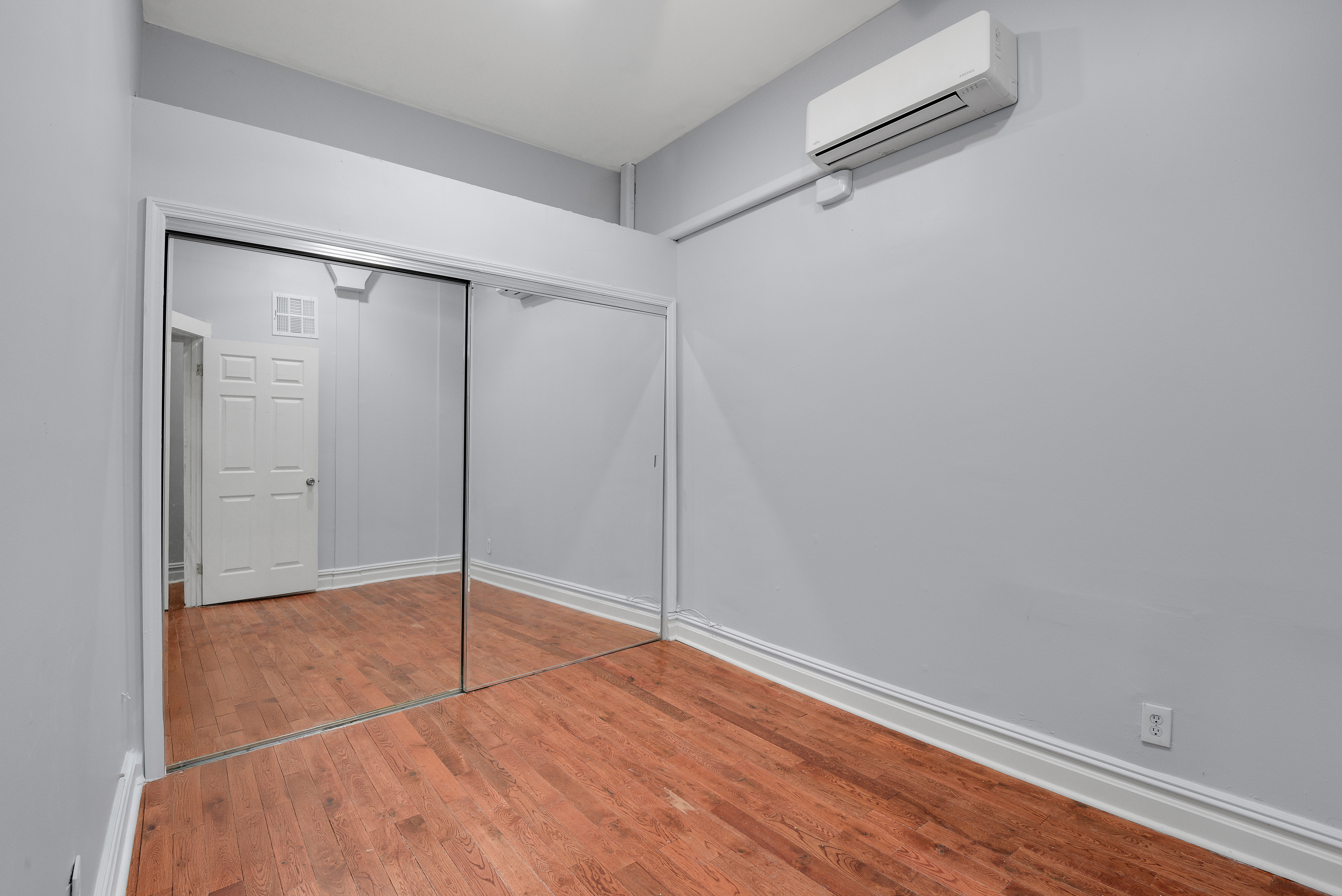 615 Willoughby Avenue, Unit 1 Brooklyn, NY 11206 - Photo 6 of 13 a view of an empty room