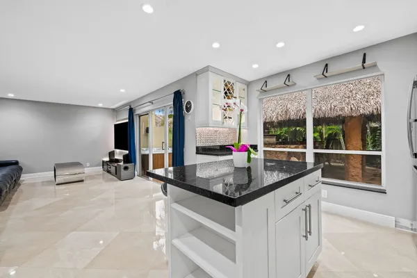 $849,000 | 7685 Northwest 61st Terrace, Parkland, FL 33067