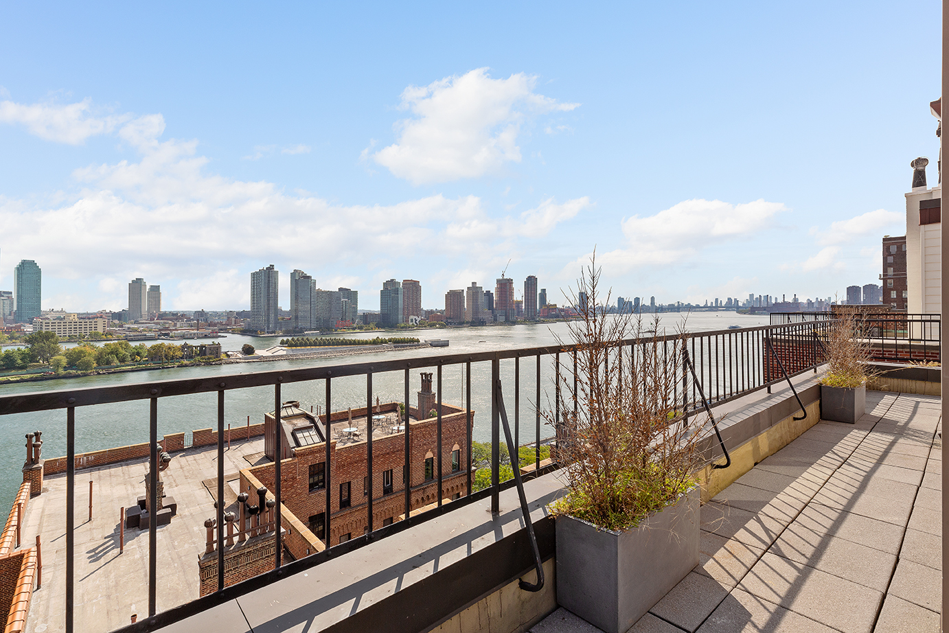 439 East 51st Street, Unit 10/11F Manhattan, NY 10022 - Photo 19 of 24