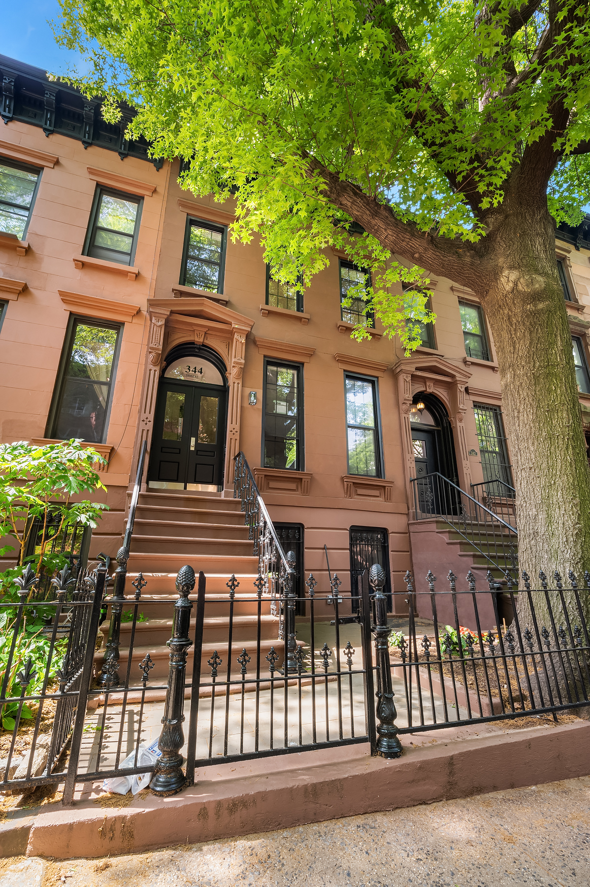 344 4th Street, Unit 2 Brooklyn, NY 11215 - Photo 10 of 11 a front view of a house