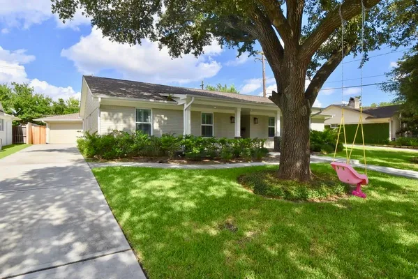 $525,430 | 1007 Blue Willow Drive, Houston, TX 77042