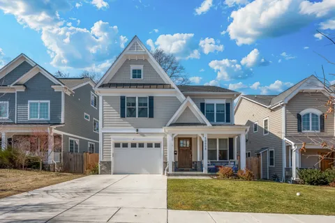 $1,800,000 | 10008 Dickens Avenue, Bethesda, MD 20814