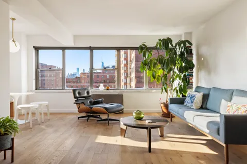 $1,595,000 | 175 West 13th Street, Unit 15B | West Village