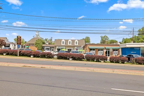 $1,247,000 | 11112 Broad Green Drive, Potomac, MD 20854