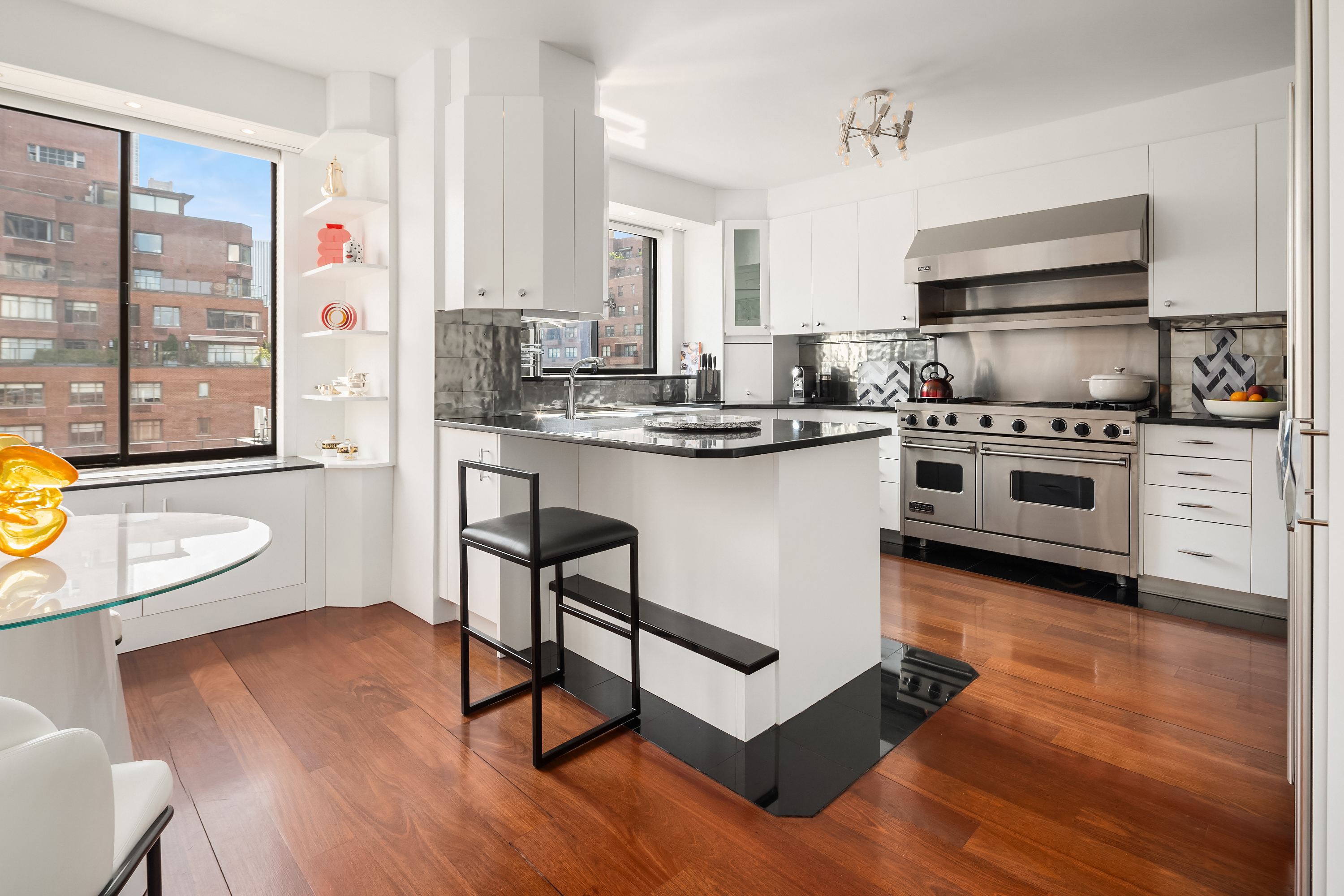 733 Park Avenue, Unit 14 Manhattan, NY 10021 - Photo 13 of 15