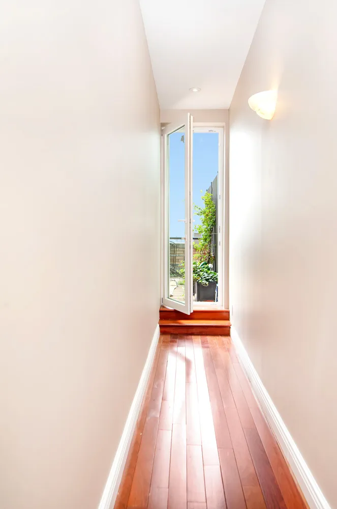 $1,199,000 | 310 East 46th Street, Unit PHG | Midtown East