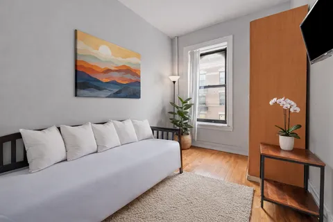 $499,000 | 361 West 121st Street, Unit 4S | Harlem