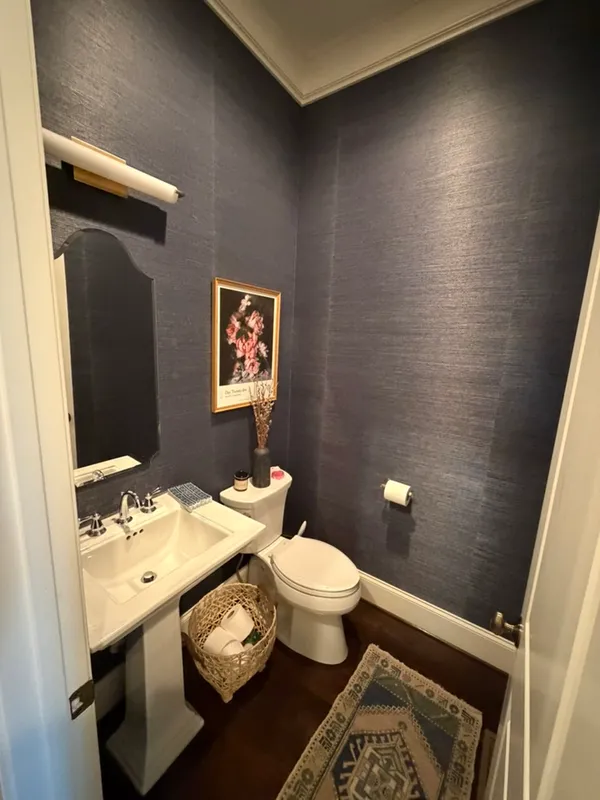 a bathroom with a sink and a toilet