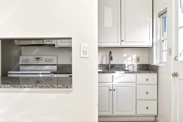 $590,000 | South Stafford Street, Arlington, VA 22206