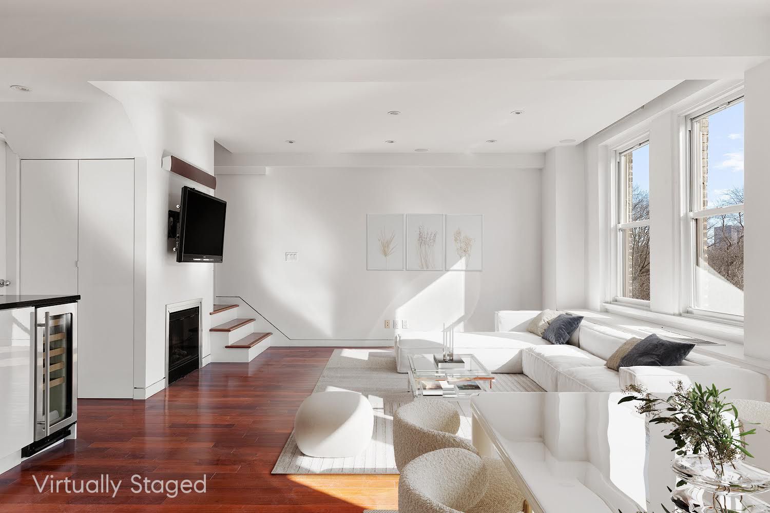 $2,995,000 | 225 Central Park West, Unit 702 | Upper West Side