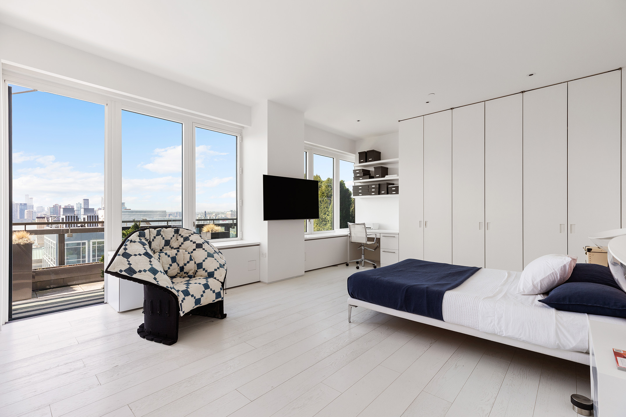 505 Greenwich Street, Unit PHA Manhattan, NY 10013 - Photo 10 of 16