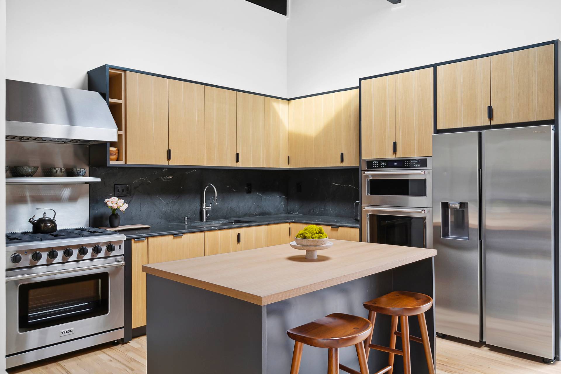 6 Masthead Lane East Hampton, NY 11937 - Photo 11 of 39