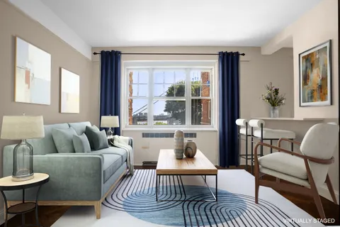 $499,000 | 160 Cabrini Boulevard, Unit 10 | Hudson Heights