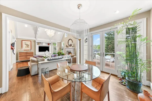 $2,000,000 | 108 Green Lane, Haverford, PA 19041