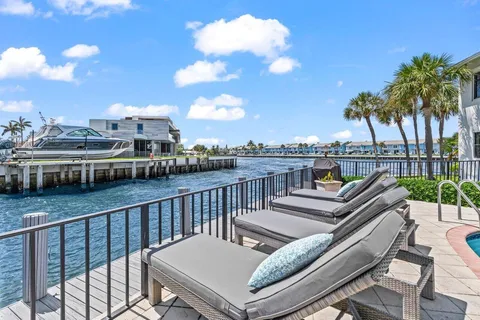 $1,750,000 | 1102 Highland Beach Drive, Unit 2W, Highland Beach, FL 33487