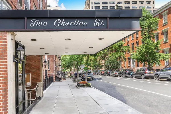 $1,495,000 | 2 Charlton Street, Unit 7J | Hudson Square