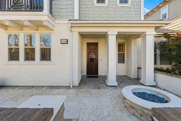 $1,379,000 | 21445 Hayley Lane, Huntington Beach, CA 92646