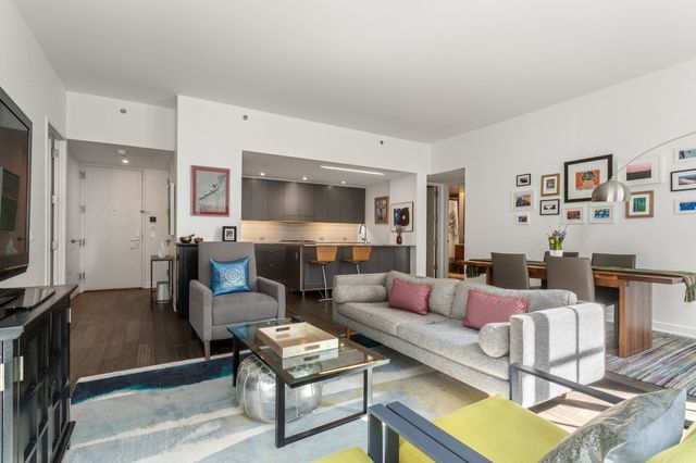 $2,125,000 | 205 Water Street, Unit 3C | DUMBO