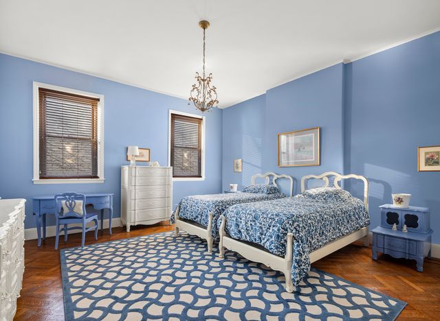 $3,900,000 | 408 Clinton Street | Carroll Gardens
