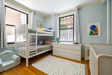 $1,675,000 | 203 West 90th Street, Unit 2D | Upper West Side