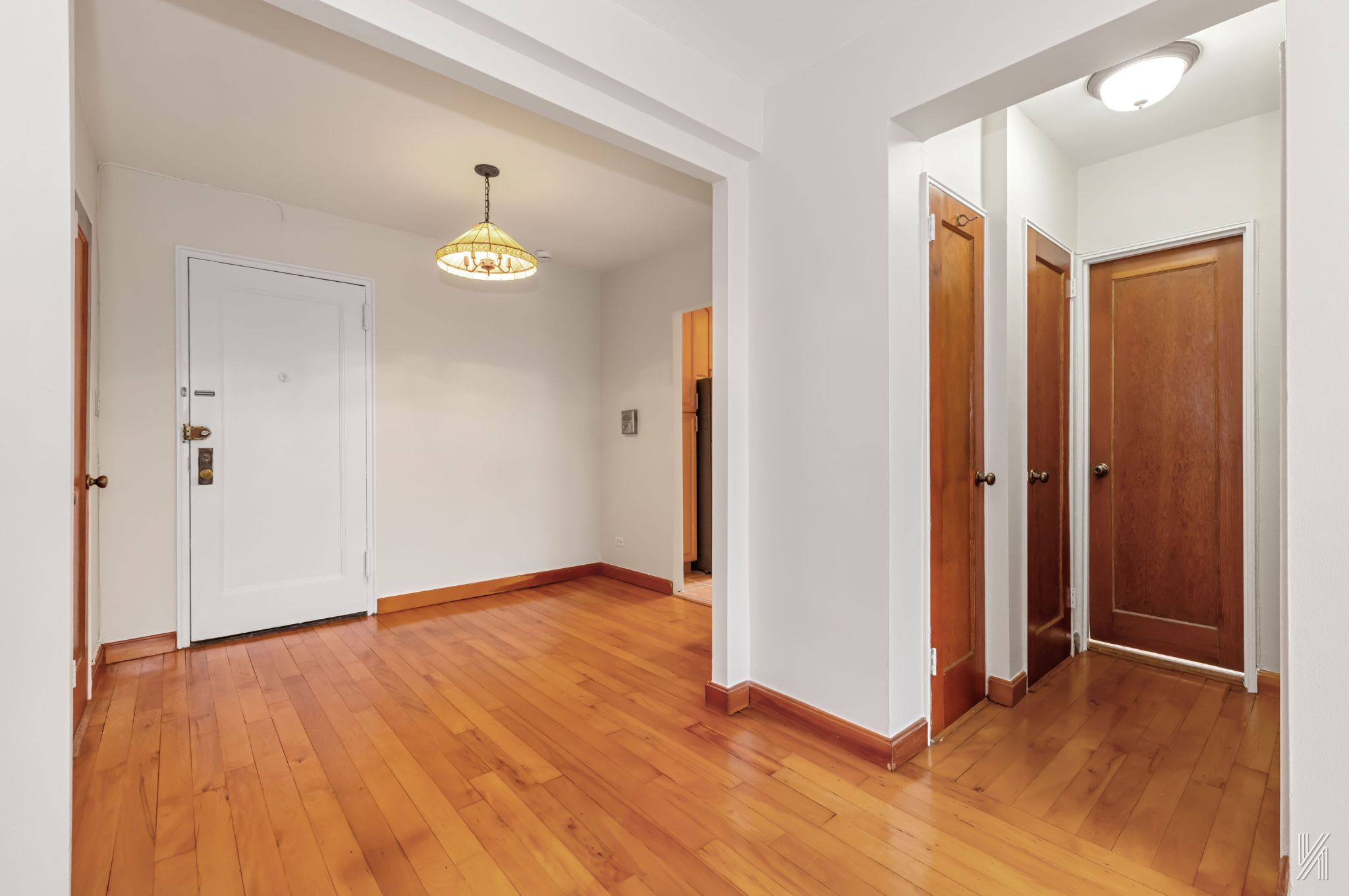 39-25 51st Street, Unit 6G Queens, NY 11377 - Photo 4 of 19